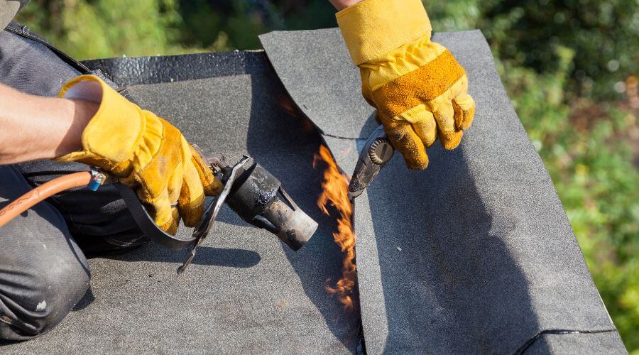Professional residential roofers in Oakville, WA